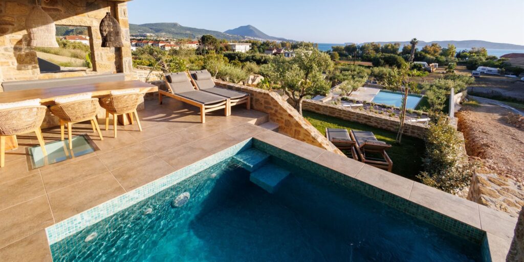 Why Golfers Love Staying at Gialova Hills Luxury Villa